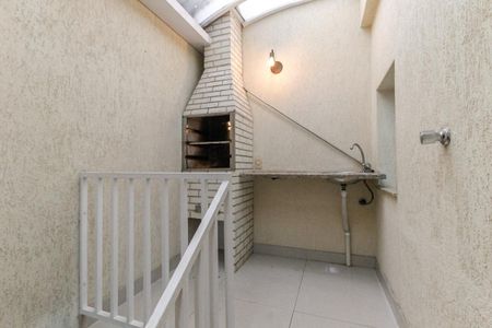 Casa de condomínio para alugar com 165m², 3 quartos e 3 vagasChurrasqueira