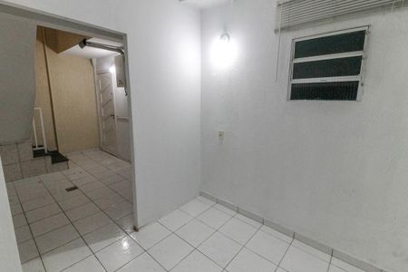 Casa de condomínio para alugar com 165m², 3 quartos e 3 vagasQuarto de Serviço