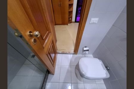 Apartamento para alugar com 80m², 2 quartos e 1 vaga Apartamento para alugar com 80m², 2 quartos e 1 vagaBanheiro da suíte