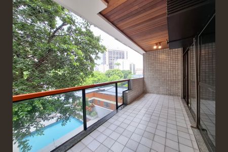 Apartamento para alugar com 80m², 2 quartos e 1 vaga Apartamento para alugar com 80m², 2 quartos e 1 vagaVaranda