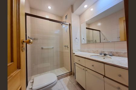 Apartamento para alugar com 80m², 2 quartos e 1 vaga Apartamento para alugar com 80m², 2 quartos e 1 vagaBanheiro