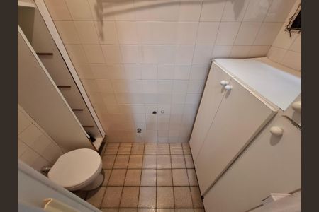 Apartamento para alugar com 80m², 2 quartos e 1 vaga Apartamento para alugar com 80m², 2 quartos e 1 vagaÁrea de serviço