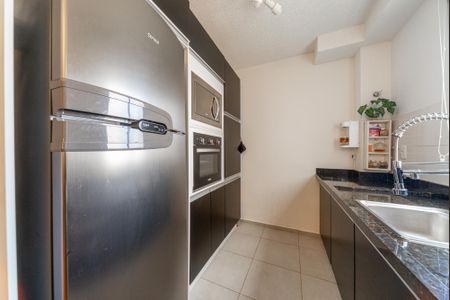 Cozinha - Armários de apartamento para alugar com 2 quartos, 50m² em Cecília, Viamão