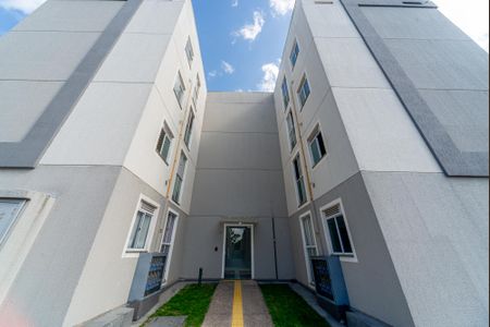 Fachada do bloco de apartamento para alugar com 2 quartos, 50m² em Cecília, Viamão