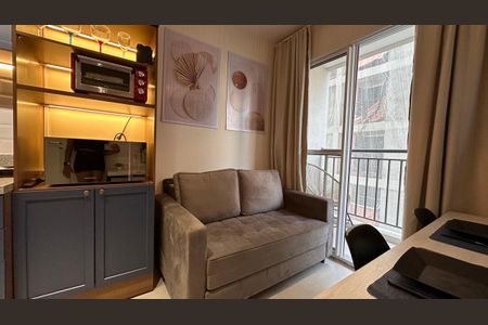 Sala de apartamento para alugar com 1 quarto, 30m² em Vila Olímpia, São Paulo