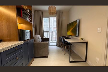 Sala de apartamento para alugar com 1 quarto, 30m² em Vila Olímpia, São Paulo