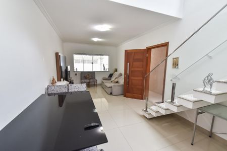 Sala de casa à venda com 3 quartos, 240m² em Vila Dom Pedro I, São Paulo