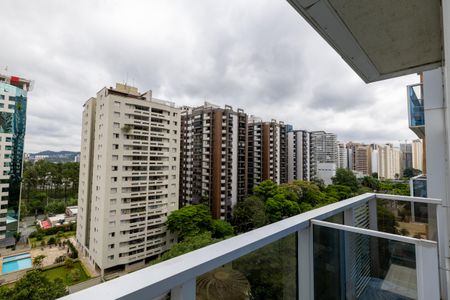 varanda de kitnet/studio à venda com 2 quartos, 40m² em Alphaville Industrial, Barueri