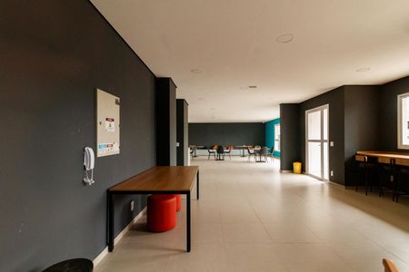 Apartamento para alugar com 56m², 2 quartos e 1 vaga Apartamento para alugar com 56m², 2 quartos e 1 vagaÁrea comum
