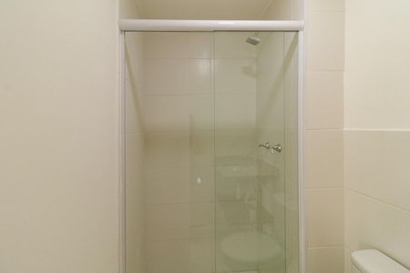 Apartamento para alugar com 56m², 2 quartos e 1 vaga Apartamento para alugar com 56m², 2 quartos e 1 vagaBanheiro da Suíte