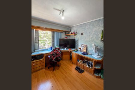 Casa à venda com 114m², 4 quartos e 2 vagas Casa à venda com 114m², 4 quartos e 2 vagasQuarto 3