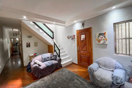 Sala de casa à venda com 4 quartos, 114m² em Parque Fongaro, São Paulo