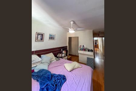 Suite de casa à venda com 4 quartos, 114m² em Parque Fongaro, São Paulo