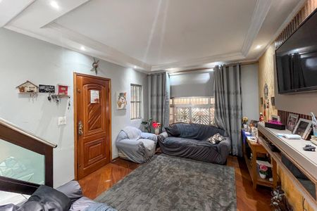 Sala de casa à venda com 4 quartos, 114m² em Parque Fongaro, São Paulo