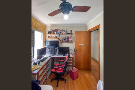 Casa à venda com 114m², 4 quartos e 2 vagas Casa à venda com 114m², 4 quartos e 2 vagasQuarto 2