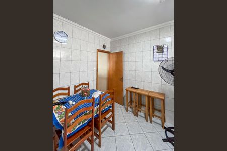Casa à venda com 114m², 4 quartos e 2 vagas Casa à venda com 114m², 4 quartos e 2 vagasCozinha