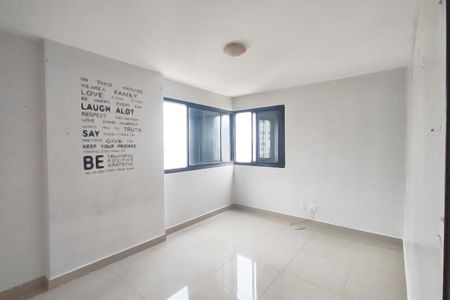 Apartamento à venda com 174m², 4 quartos e 1 vagaQuarto 1