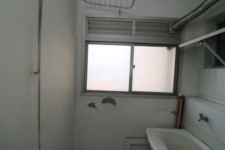 Apartamento à venda com 59m², 3 quartos e 1 vagaÁrea de Serviço