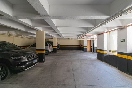 Apartamento para alugar com 33m², 2 quartos e 1 vaga Apartamento para alugar com 33m², 2 quartos e 1 vagaÁrea Comum - Garagem