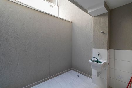 Apartamento para alugar com 33m², 2 quartos e 1 vaga Apartamento para alugar com 33m², 2 quartos e 1 vagaÁrea de Serviço