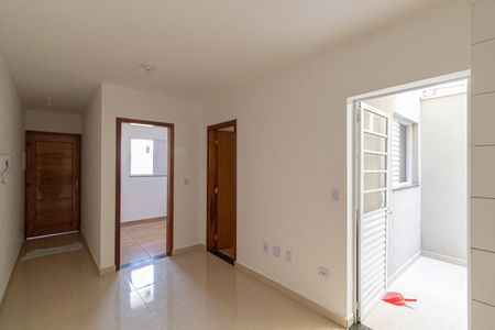 Sala e Cozinha de apartamento para alugar com 2 quartos, 33m² em Cidade Antônio Estêvão de Carvalho, São Paulo