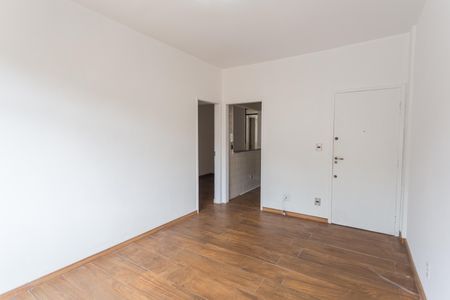 Sala de apartamento para alugar com 2 quartos, 98m² em Santa Efigênia, Belo Horizonte