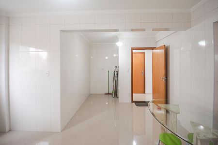 Apartamento à venda com 95m², 2 quartos e 1 vagaCozinha