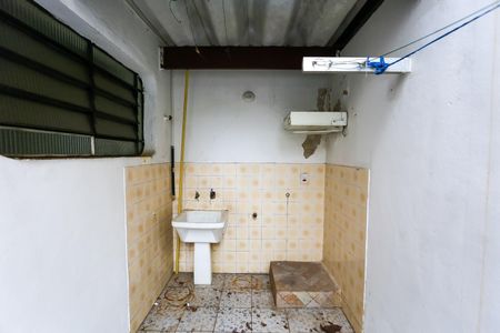 Casa à venda com 90m², 2 quartos e 2 vagas Casa à venda com 90m², 2 quartos e 2 vagasÁrea de Serviço