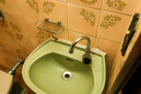 Casa à venda com 90m², 2 quartos e 2 vagas Casa à venda com 90m², 2 quartos e 2 vagasLavabo