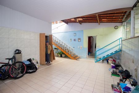 Casa para alugar com 636m², 3 quartos e 3 vagasCozinha e Área de Serviço