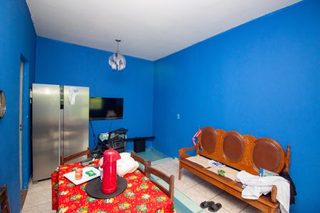 Sala de TV de casa para alugar com 3 quartos, 636m² em Arcadia, Contagem