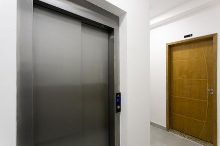 Apartamento para alugar com 37m², 2 quartos e sem vagaÁrea comum - Elevador