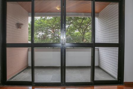 Apartamento para alugar com 120m², 3 quartos e 2 vagas Apartamento para alugar com 120m², 3 quartos e 2 vagasVista da Sala