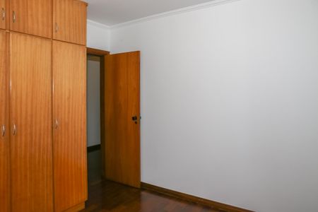 Apartamento para alugar com 120m², 3 quartos e 2 vagas Apartamento para alugar com 120m², 3 quartos e 2 vagasQuarto 2