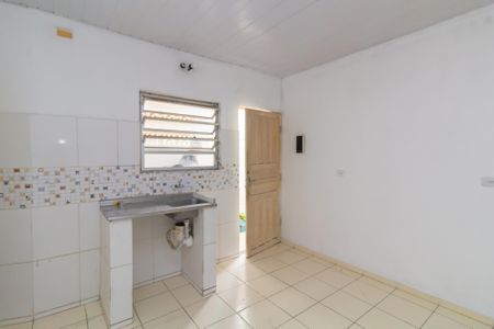 Casa para alugar com 40m², 1 quarto e sem vaga Casa para alugar com 40m², 1 quarto e sem vagaCozinha