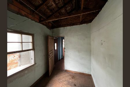 Sala de casa à venda com 4 quartos, 150m² em Sítio do Morro, São Paulo