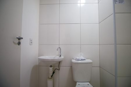Apartamento para alugar com 44m², 2 quartos e sem vagaBanheiro