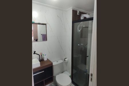 Banheiro de apartamento à venda com 2 quartos, 41m² em Vila Sabrina, São Paulo