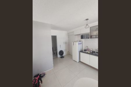 Cozinha de apartamento à venda com 2 quartos, 41m² em Vila Sabrina, São Paulo