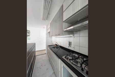 Apartamento à venda com 82m², 2 quartos e 2 vagasCozinha