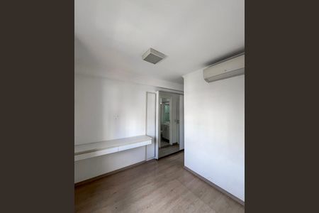 Apartamento à venda com 82m², 2 quartos e 2 vagasSuite