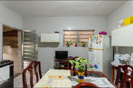 Casa à venda com 184m², 2 quartos e 1 vaga Casa à venda com 184m², 2 quartos e 1 vagaCozinha