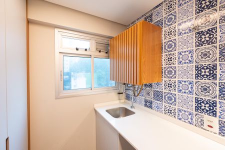 Apartamento para alugar com 74m², 2 quartos e 1 vaga Apartamento para alugar com 74m², 2 quartos e 1 vagaLavanderia