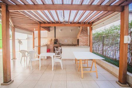 Apartamento para alugar com 74m², 2 quartos e 1 vaga Apartamento para alugar com 74m², 2 quartos e 1 vagaChurrasqueira