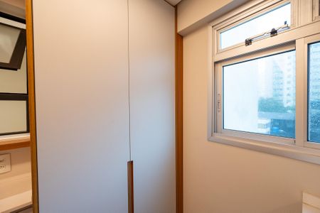 Apartamento para alugar com 74m², 2 quartos e 1 vaga Apartamento para alugar com 74m², 2 quartos e 1 vagaLavanderia