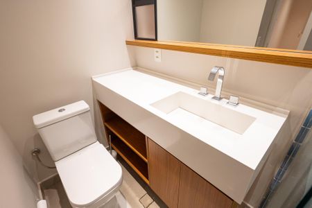 Apartamento para alugar com 74m², 2 quartos e 1 vaga Apartamento para alugar com 74m², 2 quartos e 1 vagaBanheiro Social