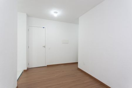 Sala de apartamento para alugar com 2 quartos, 42m² em Fazenda Caguaçu, São Paulo