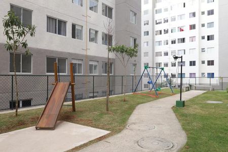 Apartamento para alugar com 42m², 2 quartos e sem vagaÁrea comum - Playground
