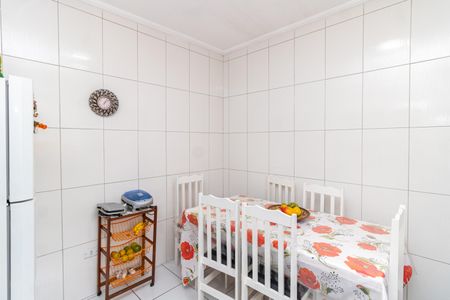 Casa para alugar com 100m², 2 quartos e 1 vaga Casa para alugar com 100m², 2 quartos e 1 vagaCozinha