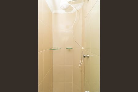 Casa para alugar com 100m², 2 quartos e 1 vaga Casa para alugar com 100m², 2 quartos e 1 vagaBanheiro da Suíte 1